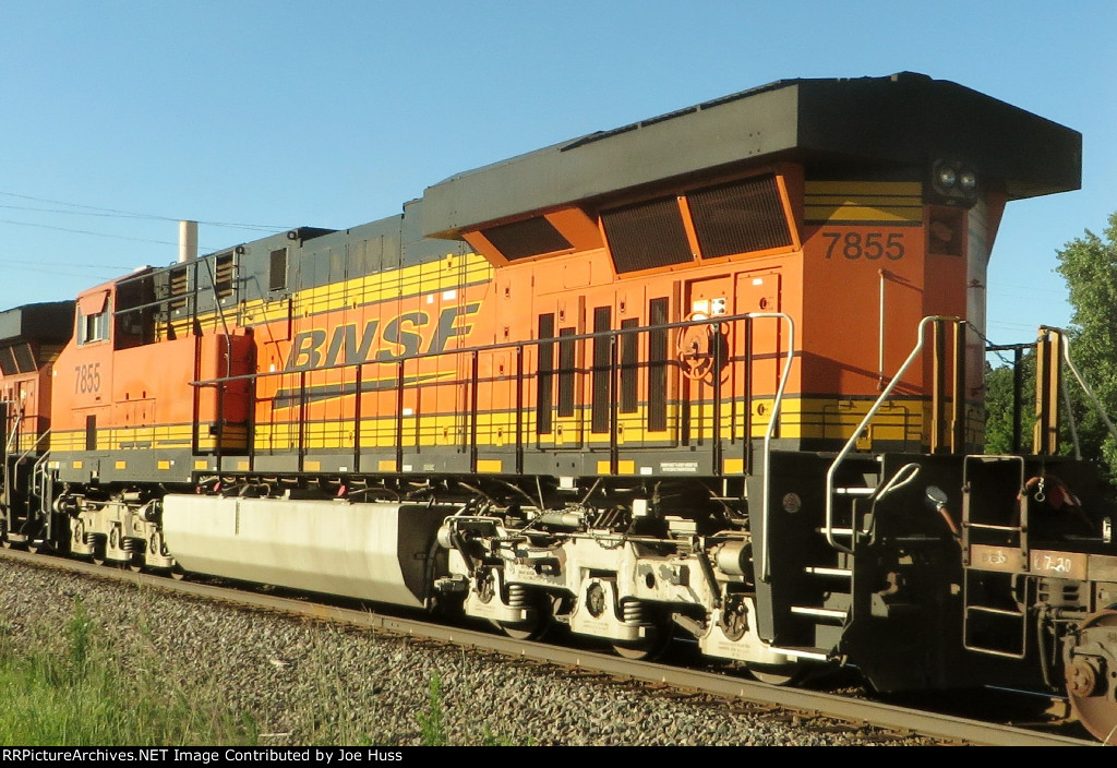 BNSF 7855